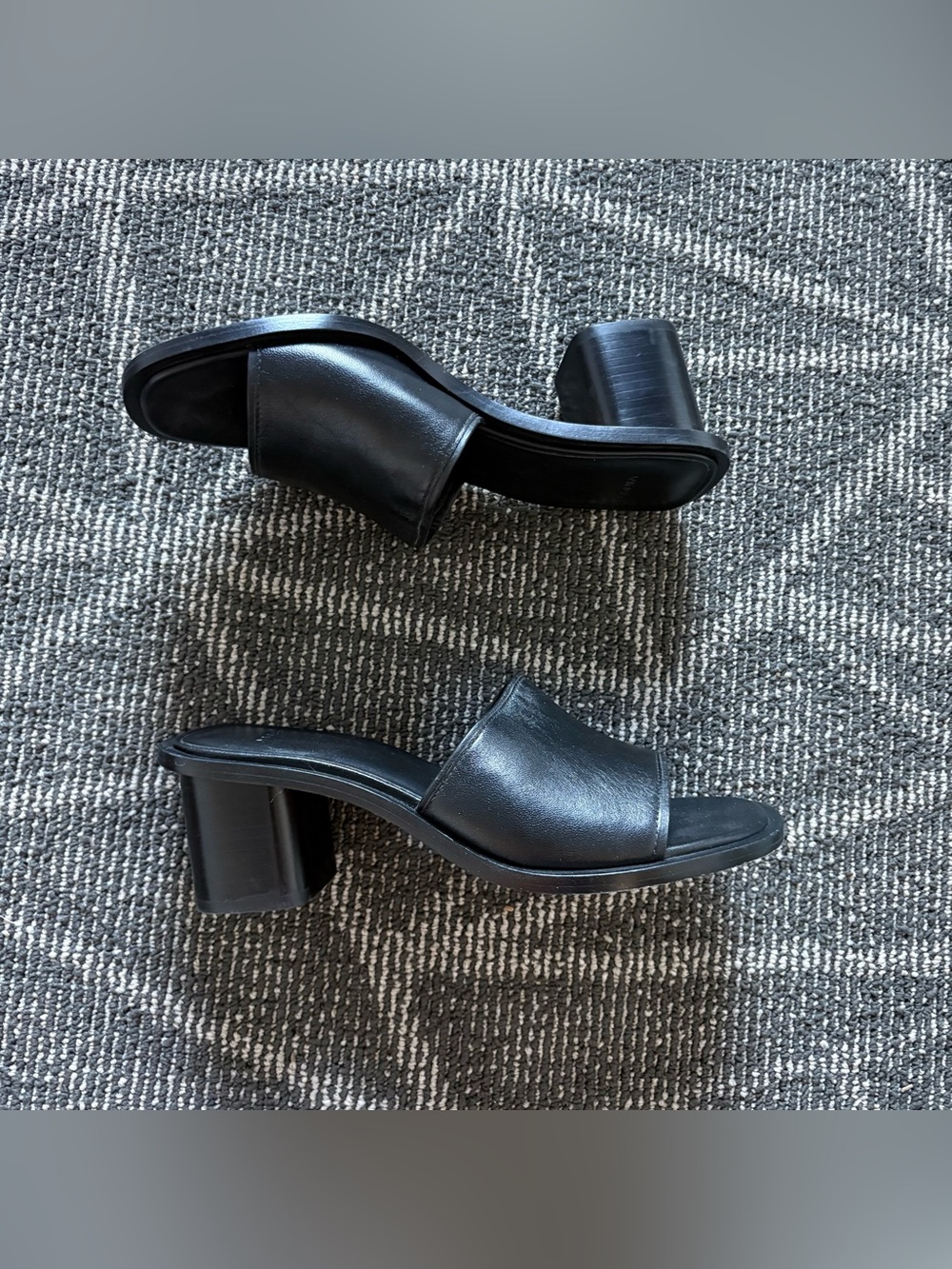 Vince Women's Women's Donna Heels Sandals Black Leather Mules 7 Retail:$330.00